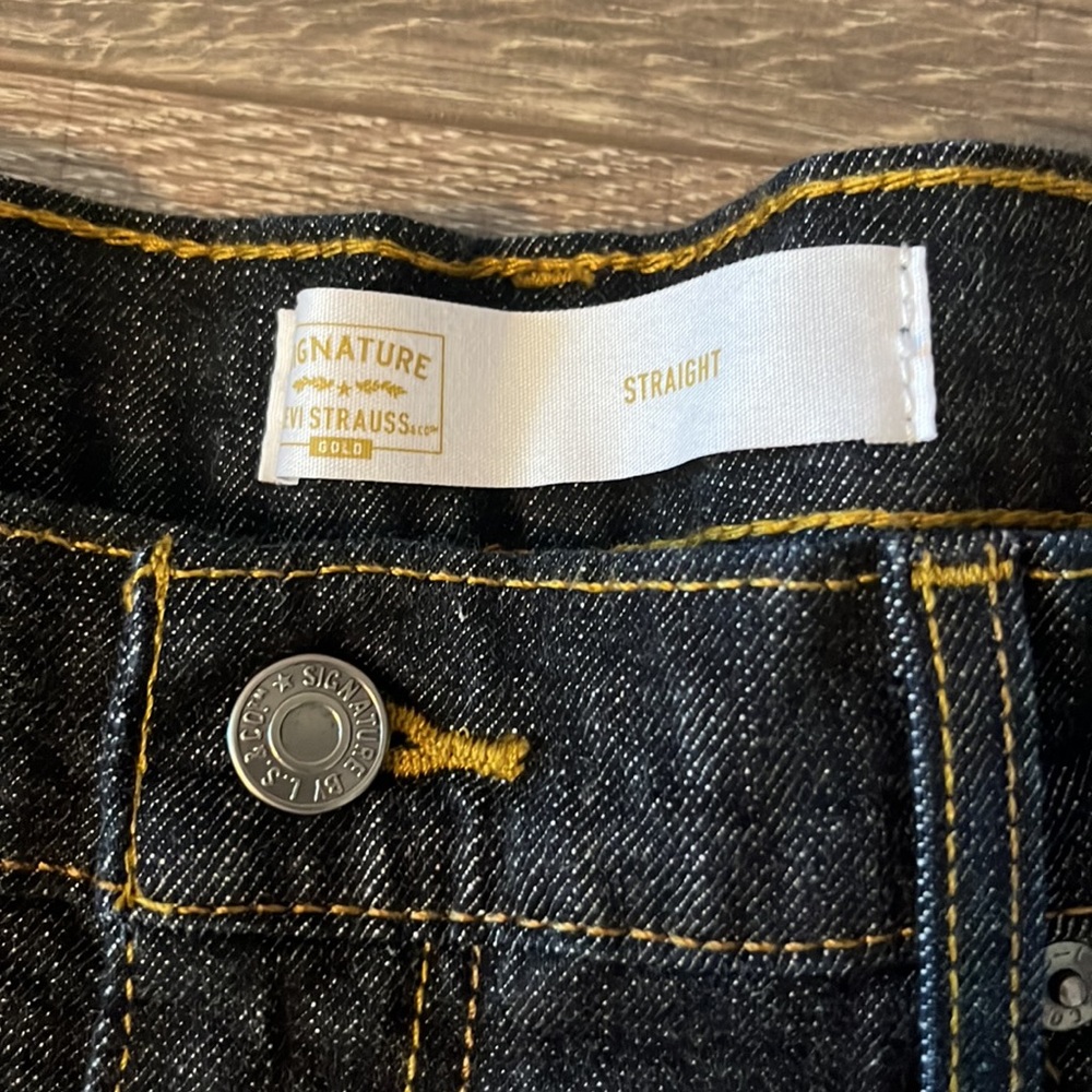 Signature Levi Strauss Gold Size 38 waist 30 length - Picture 3 of 9
